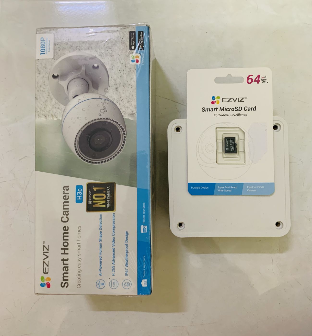 Camera wifi Ezviz H3C 1080p (2mp) + thẻ 64GB + hộp kỹ thuật