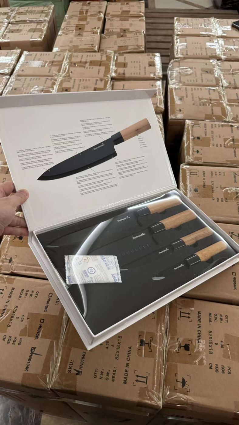 Bộ dao làm bếp Thermomix 4 chiếc kiểu Nhật , chuôi tre tự nhiên ( thương hiệu Đức )