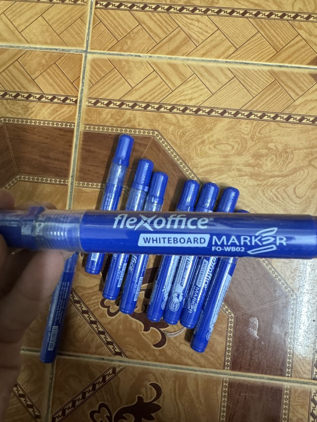10 bút lông viết bảng FlexOffice FO-WB02 màu xanh