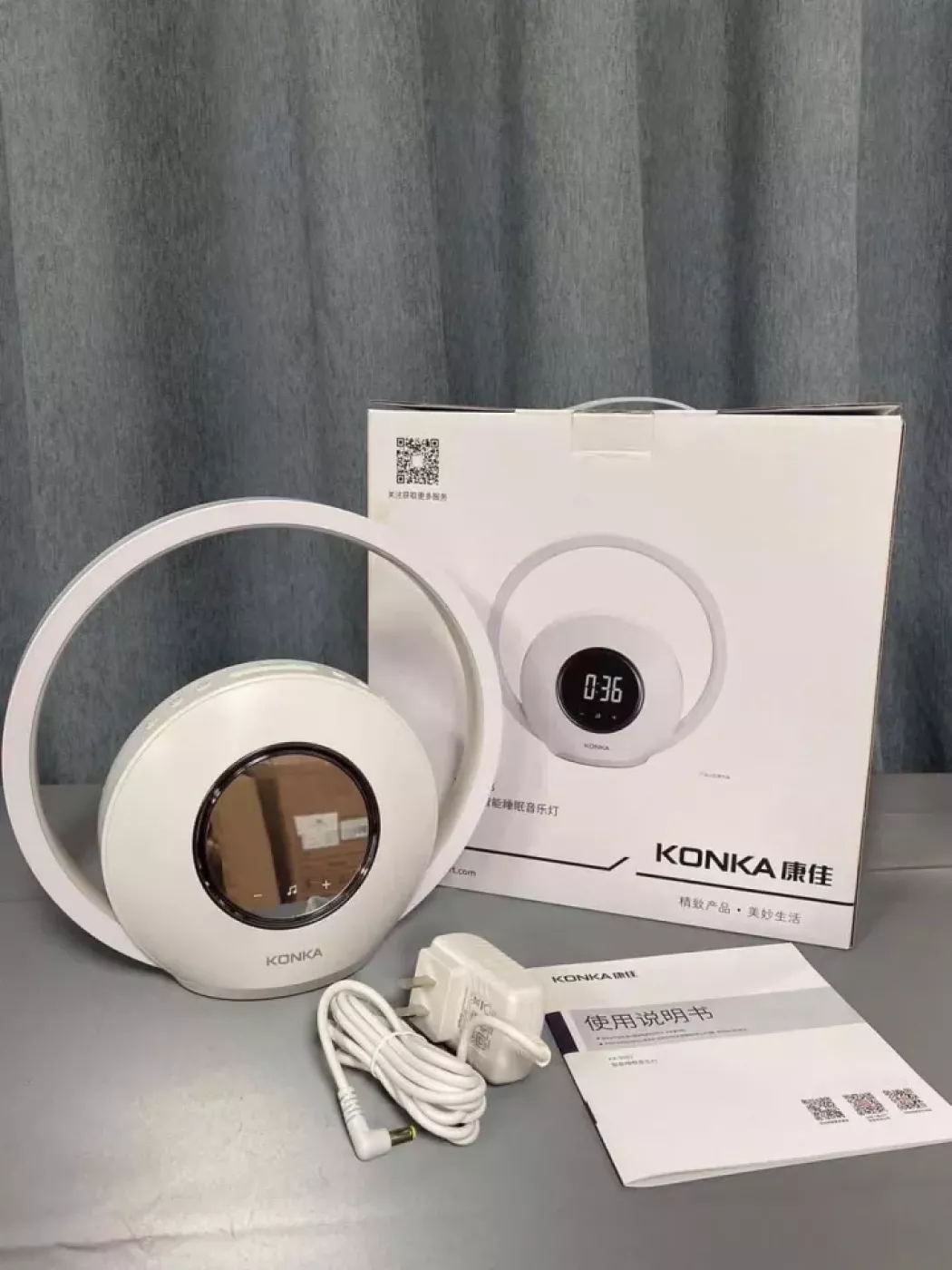 Đèn ngủ thông minh ,kiêm loa Bluetooth & đồng hồ chính hãng KONKA S903 kết nối App